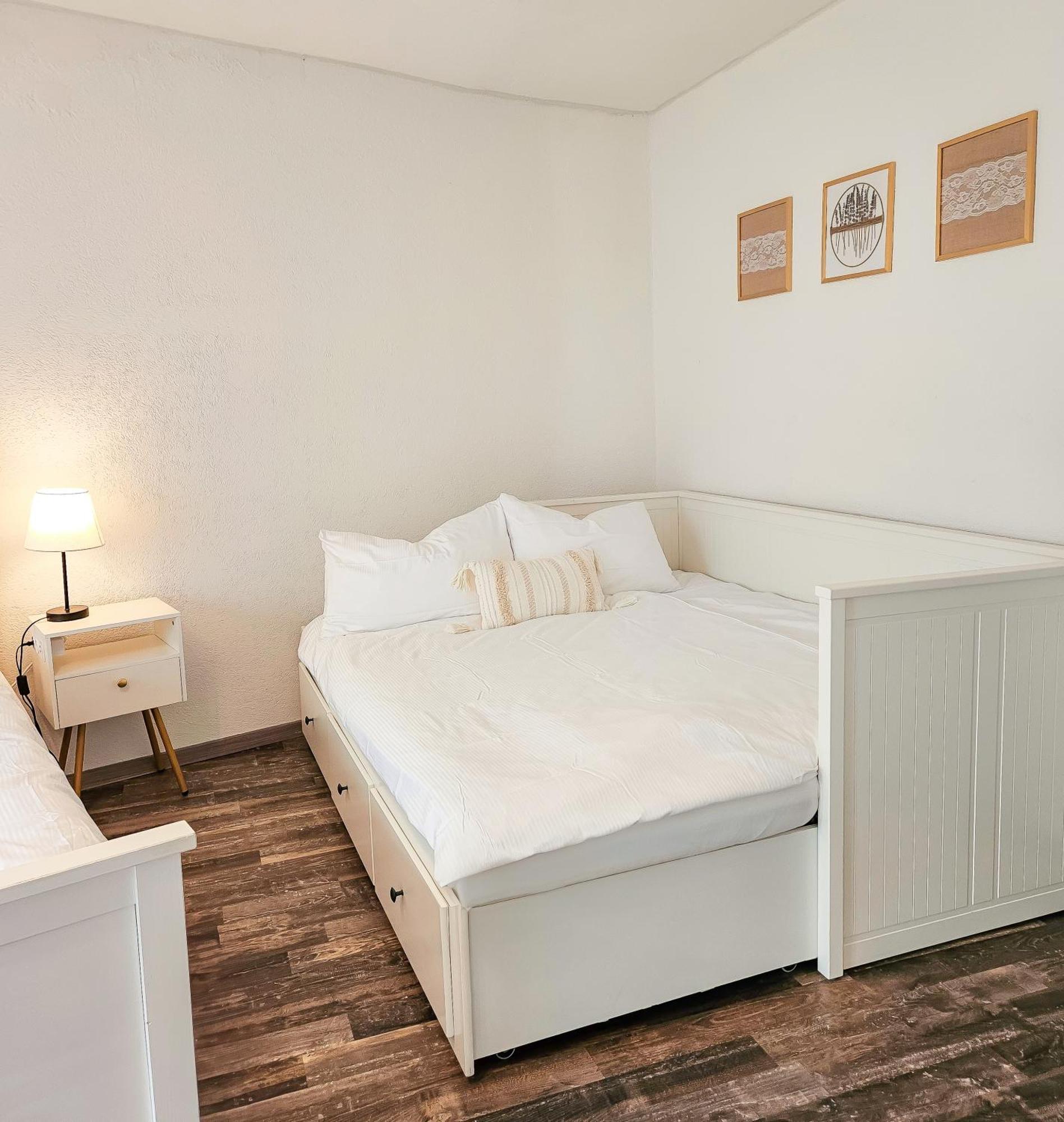 Apartment Suedwind - Beautiful Premium Apartment With 2 Bedrooms Near Rhine Falls & Zurich Airport In Klettgau Weisweil  Exterior foto